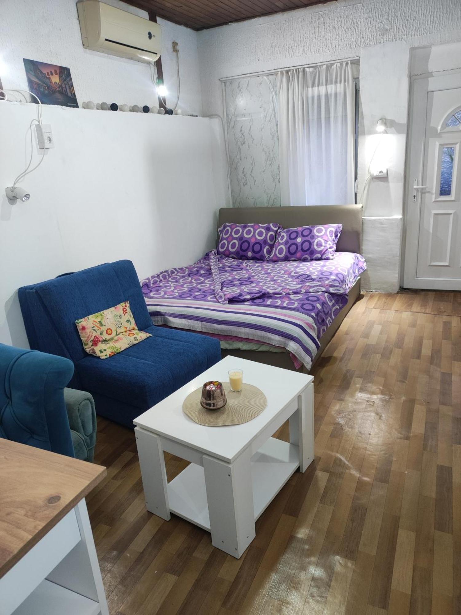 Apartament Prenociste Indija Hrvic Zewnętrze zdjęcie